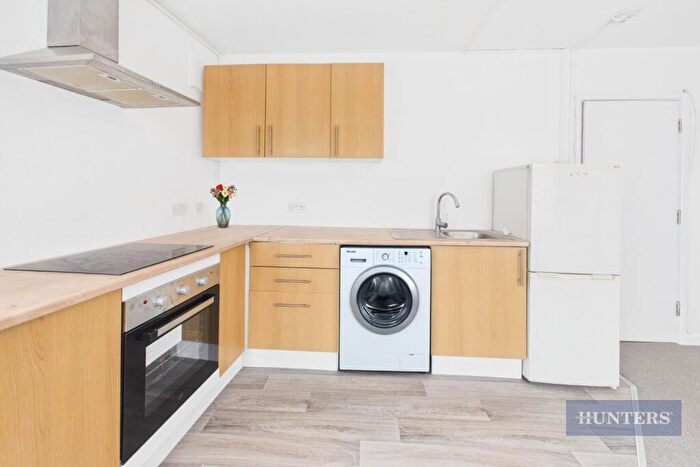 1 Bedroom Flat To Rent In Millbrook Road West, Southampton, SO15