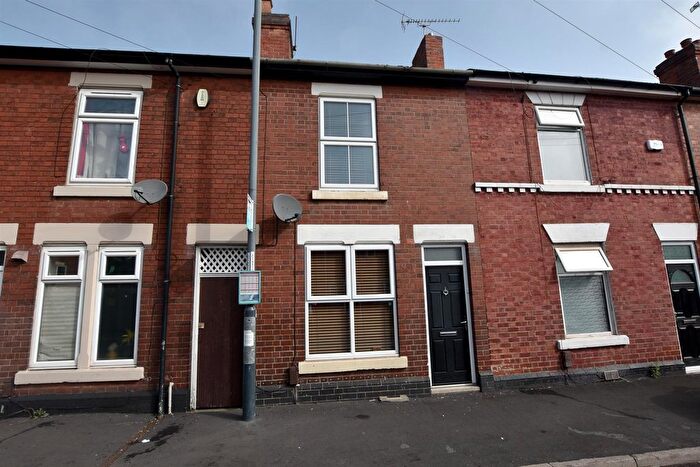 2 Bedroom Terraced House To Rent In Slack Lane, Derby, DE22