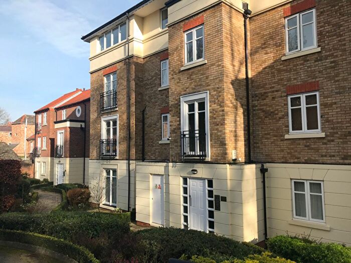 1 Bedroom Flat To Rent In Boleyn House, York, YO1