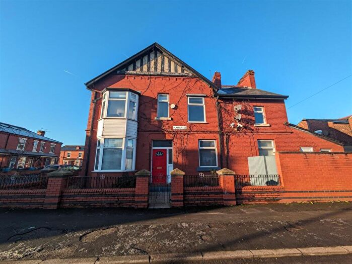5 Bedroom Private Halls To Rent In Playfair Street, Rusholme, Manchester, M14