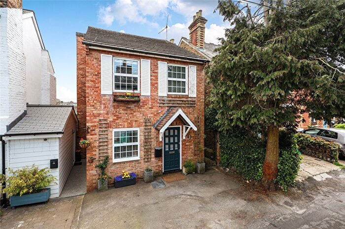 3 Bedroom Detached House For Sale In Prospect Road, Sevenoaks, Kent, TN13