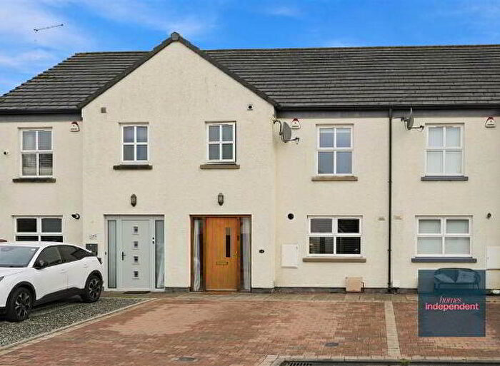 3 Bedroom TownHouse For Sale In Tullymore Garden, Broughshane, BT43