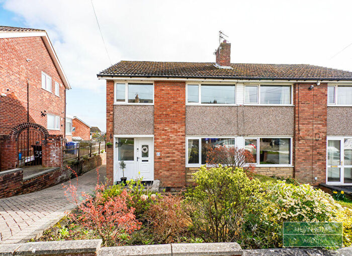 3 Bedroom Semi Detached House For Sale In Sutton Avenue, Burnley, BB10