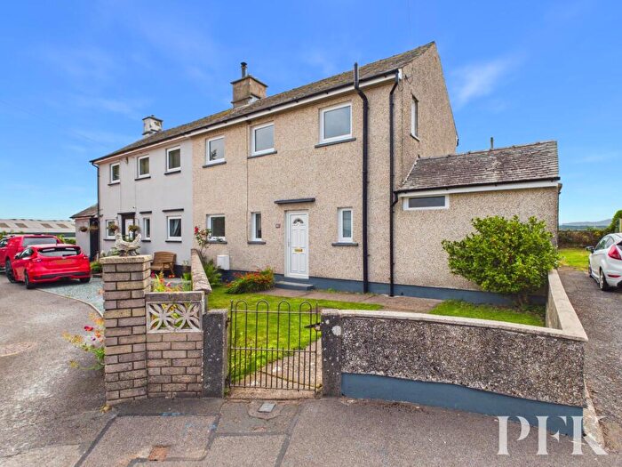 3 Bedroom Semi-Detached House For Sale In Suncroft, Crosby, CA15
