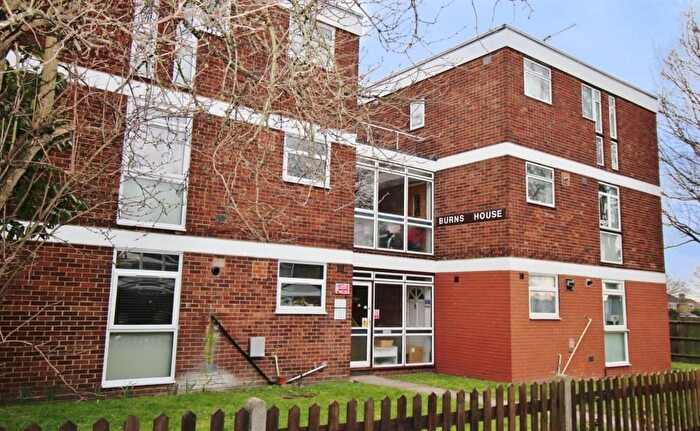 Studio To Rent In Leytonstone, London, E11