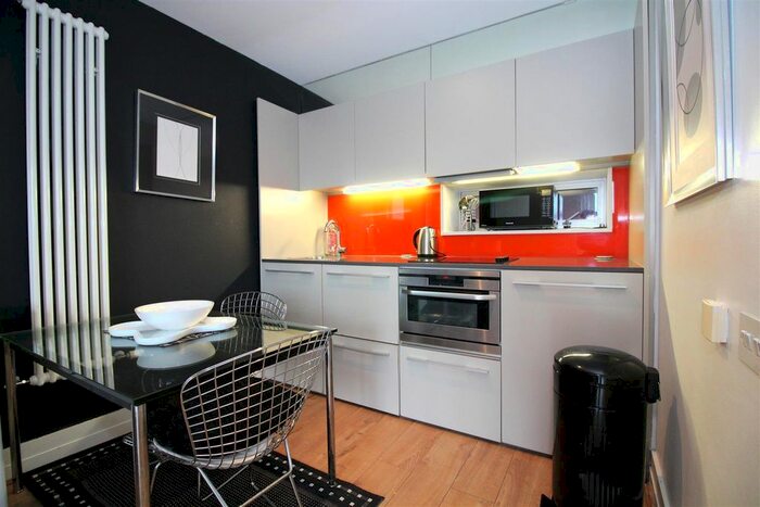 1 Bedroom Flat To Rent In The Circus, Highcross Lane, Leicester, LE1