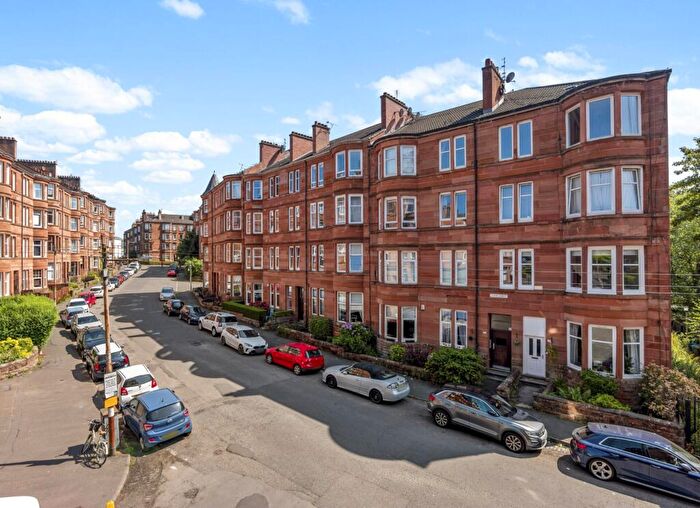 2 Bedroom Flat For Sale In /, Tassie Street, Shawlands, G41