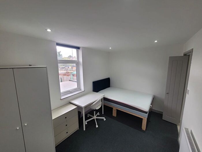 4 Bedroom Property To Rent In George Eliot Street, Nuneaton, CV11