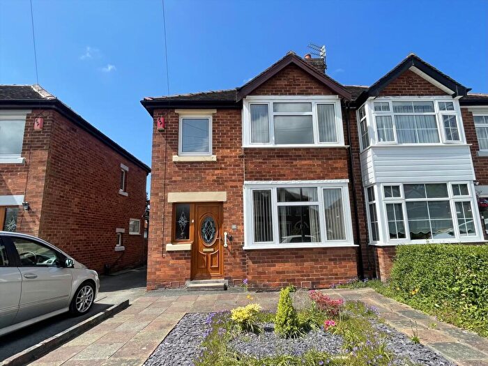 3 Bedroom Semi-Detached House To Rent In Gaythorne Avenue, Preston, PR1