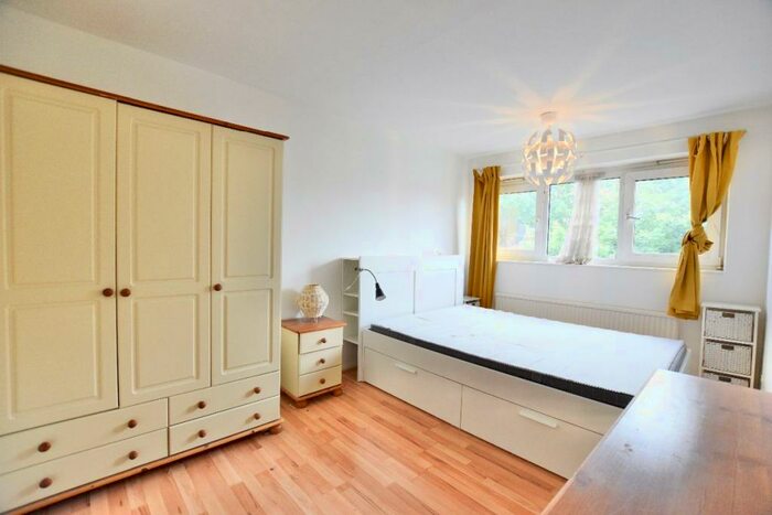 3 Bedroom Maisonette To Rent In Maryland Street, E15