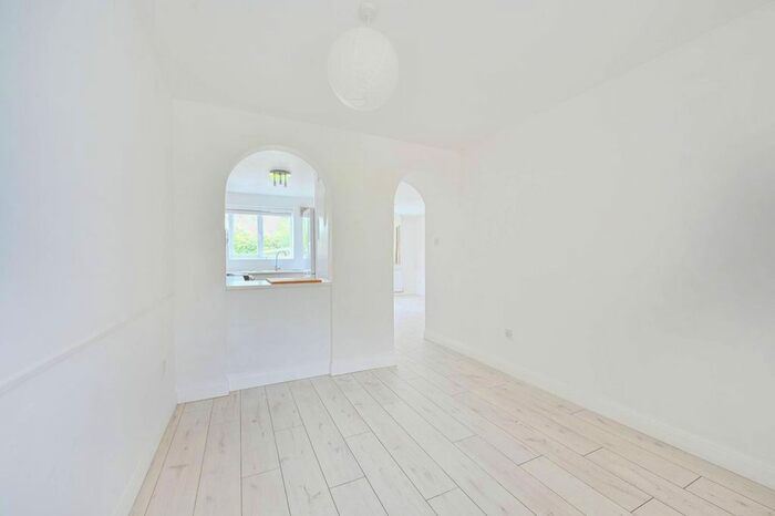 3 Bedroom Terraced House To Rent In Percy Gardens, Worcester Park, KT4