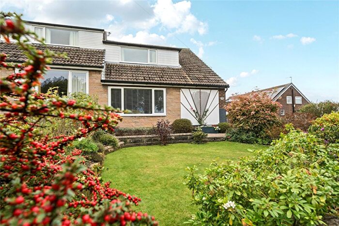 4 Bedroom Bungalow For Sale In Royds Lane, Rothwell, Leeds, West Yorkshire, LS26
