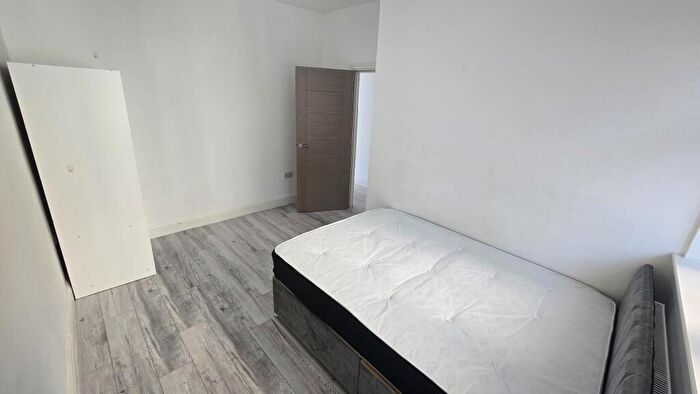 1 Bedroom Flat To Rent In Woolfield House, Wash Lane, BL9