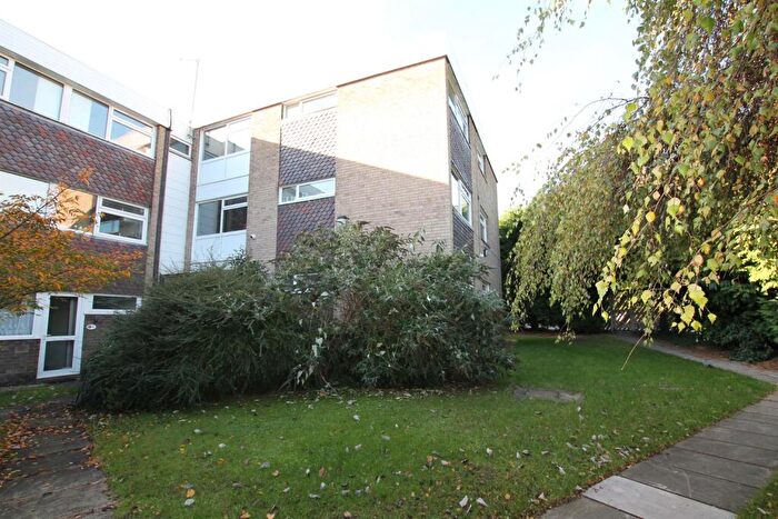 3 Bedroom Apartment To Rent In St Mary's Mount, HU16