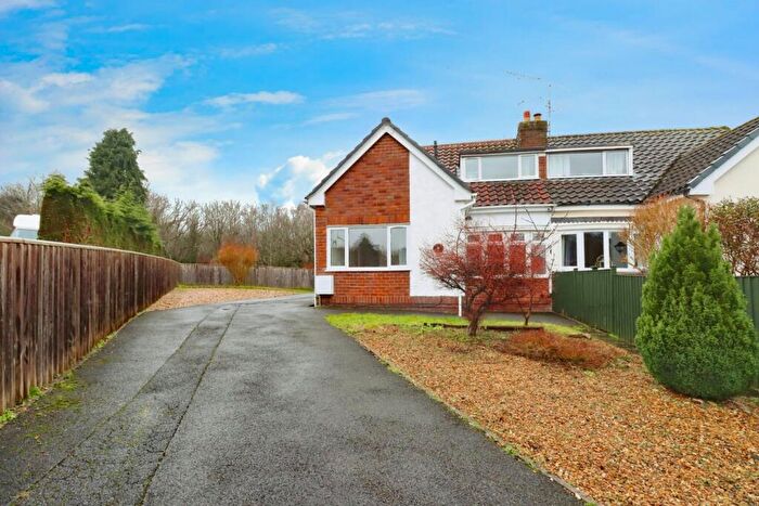4 Bedroom Semi-Detached Bungalow For Sale In Trefynant Park, Acrefair, Wrexham, LL14