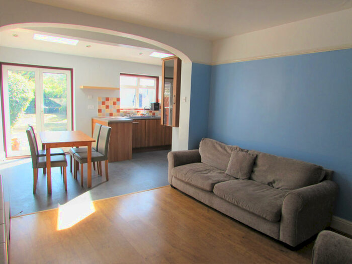 4 Bedroom Semi-Detached House To Rent In Walton Road, Harrow, Middlesex, HA1