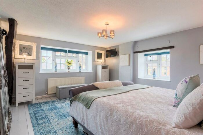 5 Bedroom Link Detached House For Sale In Great Fencote, Northallerton, DL7