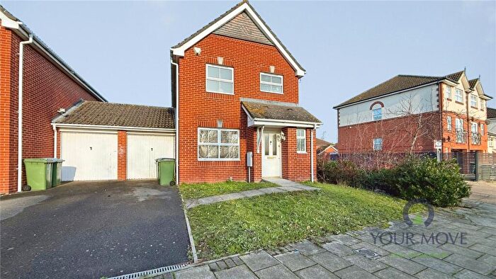 3 Bedroom Link Detached House To Rent In Ridge Close, London, SE28