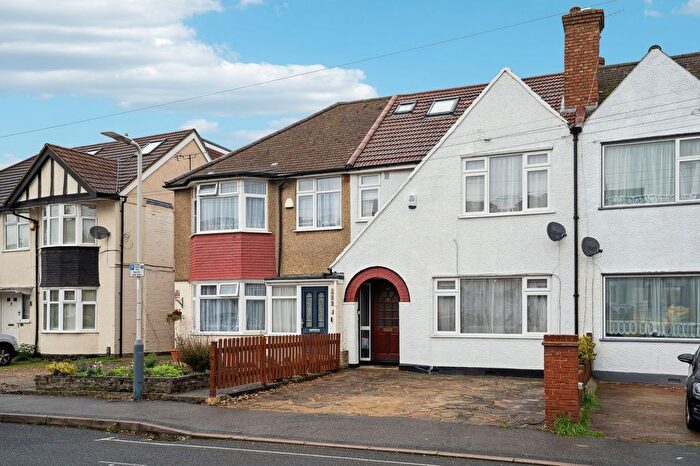 4 Bedroom Terraced House For Sale In Granville Road, Uxbridge, UB10