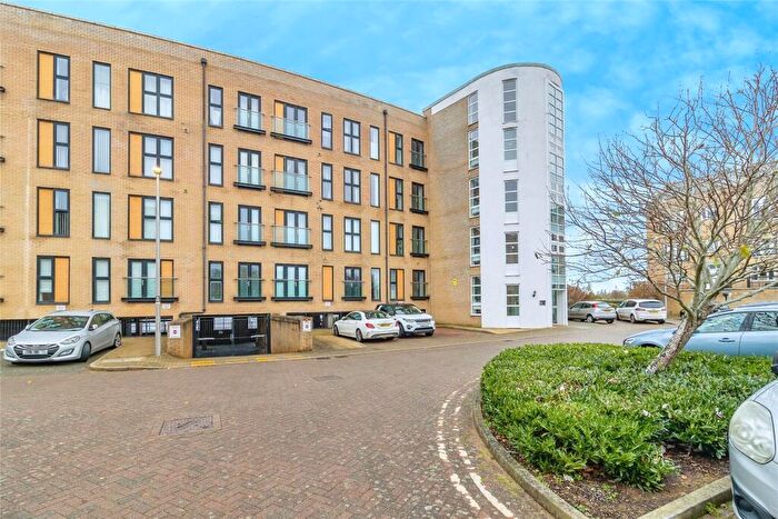 2 Bedroom Flat For Sale In Derwent House, Felsted, Caldecotte, Milton Keynes, MK7