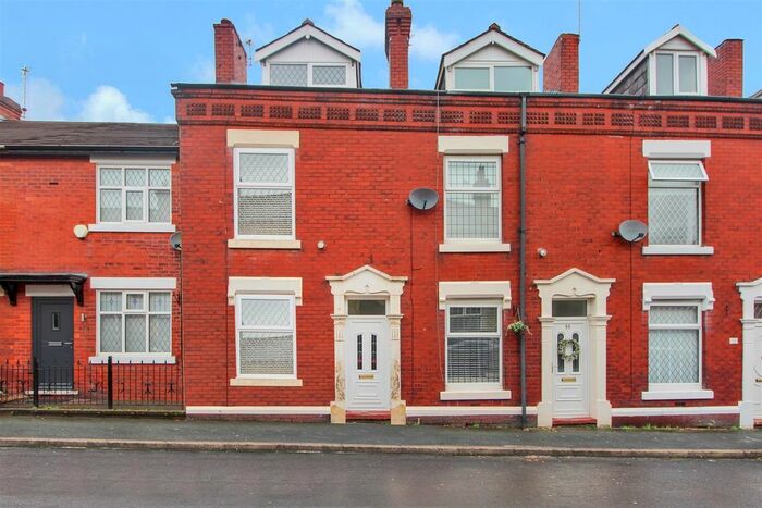 3 Bedroom Terraced House To Rent In Grey Street, Stalybridge, SK15