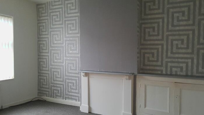 2 Bedroom Flat To Rent In Broad Street, Parkgate, Rotherham S62