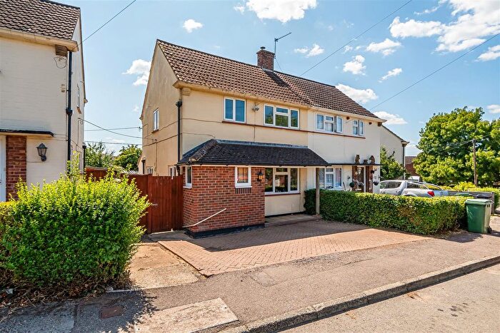 2 Bedroom Semi-Detached House For Sale In Chantry Road, Marden, Tonbridge, TN12