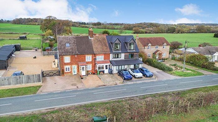 2 Bedroom Cottage For Sale In Heath Road, Sandy, SG19