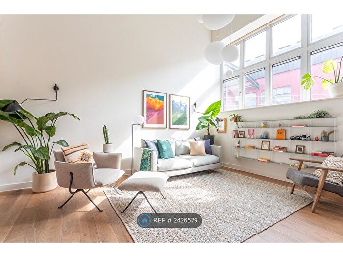 2 Bedroom Maisonette To Rent In Piano Lane, London, N16