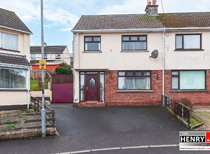 3 Bedroom End Of Terrace House For Sale In Eastvale Avenue, Dungannon, BT71