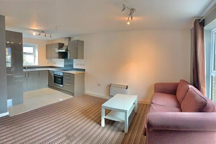 1 Bedroom Apartment To Rent In Richmond Road, Cardiff(City), CF24