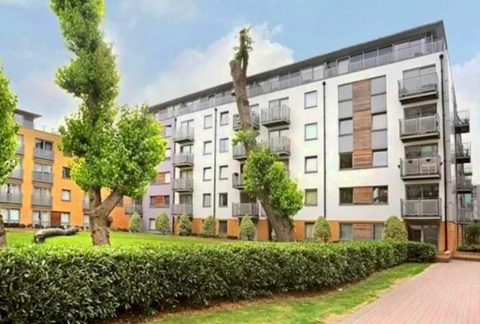 2 Bedroom Flat To Rent In Montana Buildings, Deals Gateway, Deptford, London, SE13
