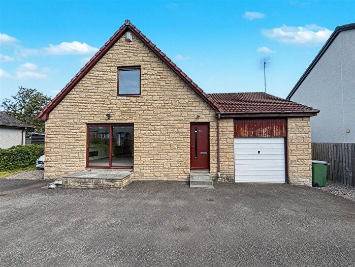 5 Bedroom Detached House For Sale In Crieff Road, Perth, PH1