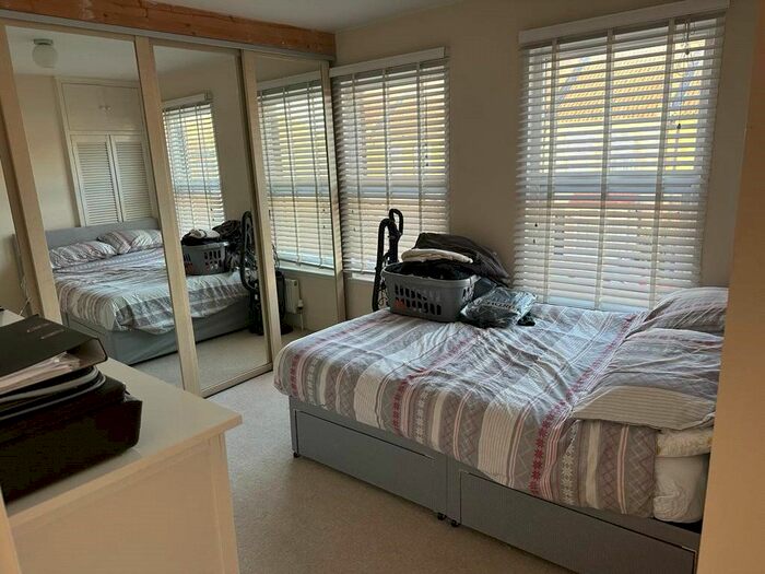 2 Bedroom Terraced House To Rent In Cecil Road, Gravesend, Kent, DA11