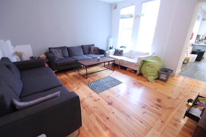 8 Bedroom Terraced House To Rent In Devonshire Place, Jesmond, NE2