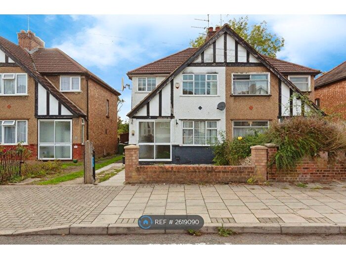 3 Bedroom Semi-Detached House To Rent In Belsize Road, Harrow, HA3