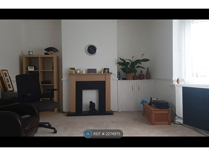 3 Bedroom Semi-Detached House To Rent In Highters Road, Birmingham, B14