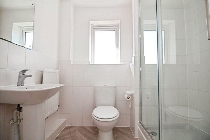 2 Bedroom Detached House For Sale In Masters Crescent, Basildon, Essex, SS15