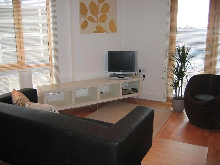 1 Bedroom Apartment To Rent In McClintock House, Leeds Dock, City Centre, LS10