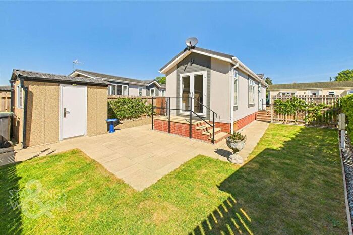 1 Bedroom Park Home For Sale In Stuston Road, Diss, IP22