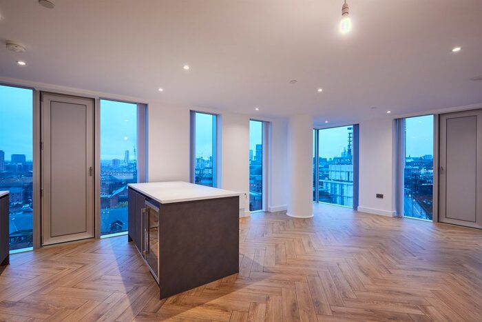 2 Bedroom Flat To Rent In Silvercroft Street, Manchester, M15