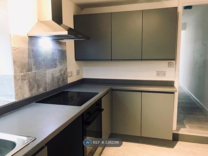 1 Bedroom Maisonette To Rent In Wych Lane, Gosport, PO13