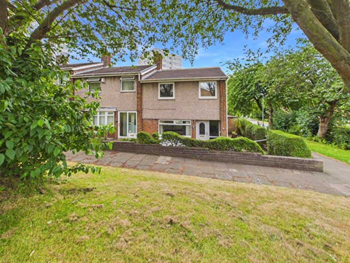 3 Bedroom Terraced House For Sale In Beacon Rise, Gateshead, NE9