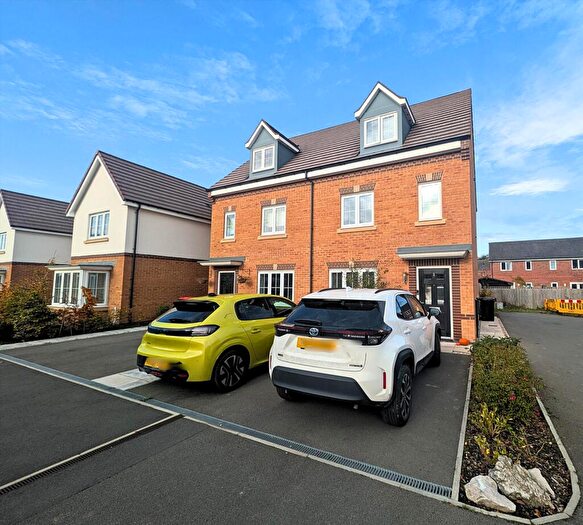 4 Bedroom Semi Detached House For Sale In Penton Place, Catterall, Preston, PR3