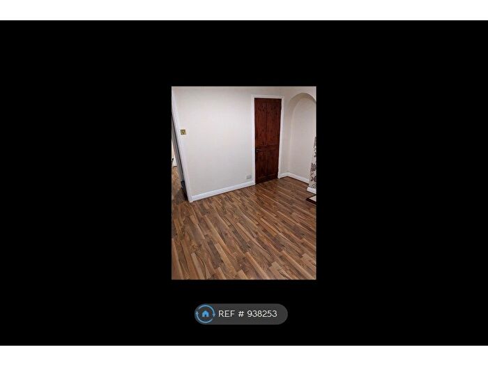 2 Bedroom Terraced House To Rent In Earlsdon, Coventry, CV5
