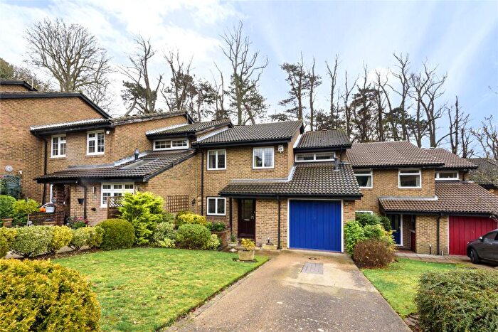5 Bedroom Terraced House For Sale In Penn Gardens, Chislehurst, BR7