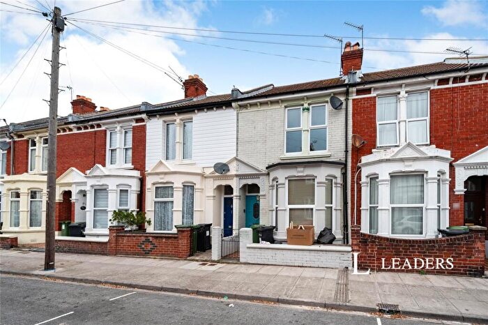 3 Bedroom Terraced House To Rent In Empshott Road, PO4