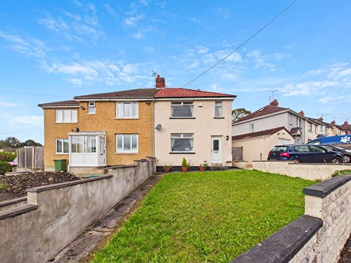 2 Bedroom Semi Detached House For Sale In Hollow Road, Kingswood, Bristol, BS15