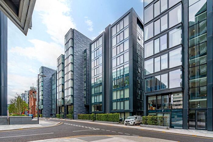 2 Bedroom Apartment To Rent In Simpson Loan, Edinburgh, EH3