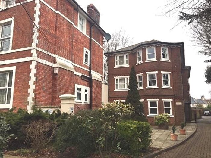 2 Bedroom Flat To Rent In Lansdowne Road, Tunbridge Wells, TN1